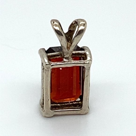 Pyrope Garnet 2.04ct Platinum Finish Solid 925 Sterling Silver Ring - Picture 5 of 6